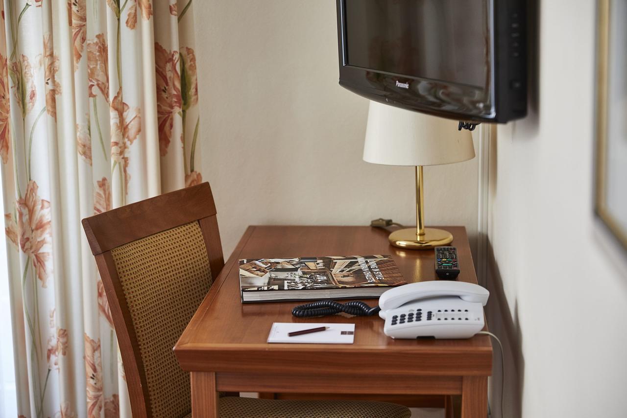 Hotel Rosenstock - Erwachsenenhotel - Adults Only 15 Plus フィッシェン エクステリア 写真